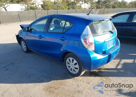 2013 Toyota Prius C One from USA, damaged, VIN JTDKDTB32D1040828